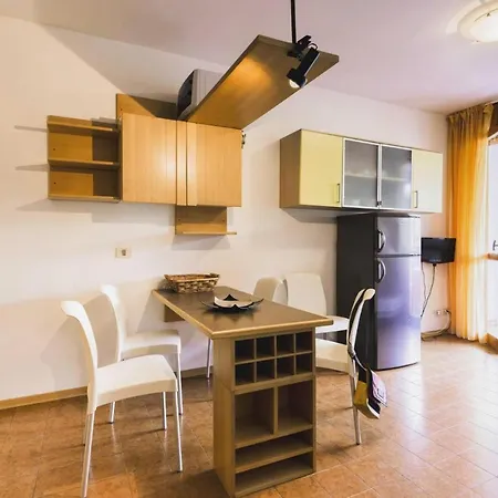 Condominio Quercia I Lido Del Sole - Ivn01419-dyb 아파트 비비오네